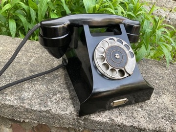 Telefon DC1PL1 z 1936 roku