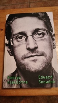 Edward Snowden Pamięć nieulotna