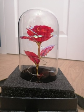 Wieczna róża w szkle 