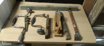 Stare narzędzia stolarskie/ciesielskie