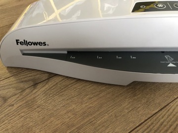 Laminator Fellowes Cosmic 2 A3