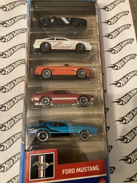 Hot Wheels w Ford Mustang 5pack