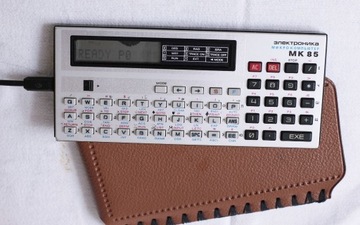 MIKROKOMPUTER Elektronika MK 85