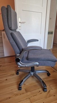 Zestaw: Biurko, Krzesło biurowe + Lampa biurowa