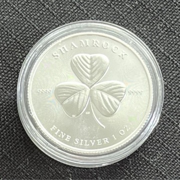 Shamrock 2022 srebrna moneta AG 999 Niue , 1 oz,stan menniczy ideał