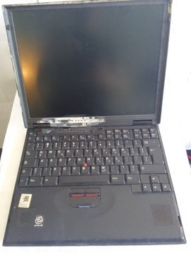 Laptop IBM Thinkpad type 2645 Pentium II