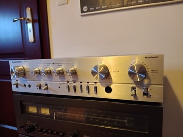 Grundig V5000 piękny wzmacniacz 