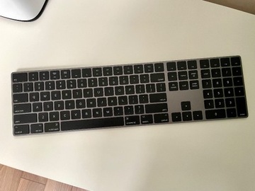 Apple Magic Keyboard z Numeric Keypad - Space Gray