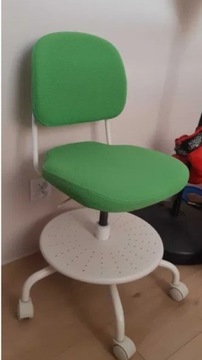 Dziecięce krzesło Ikea VIMUND ziełone
