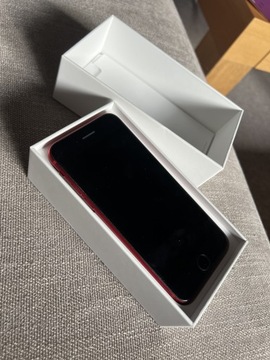 IPHONE SE 2020 czerwony 64 GB