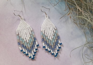 Biało błękitne kolczyki z koralików, handmade