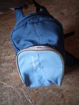 Niebieski plecak szkolny Quechua
