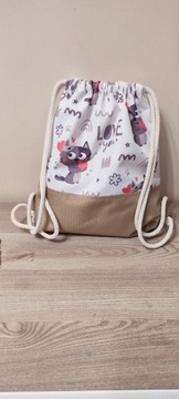 Plecak typu worek w kotki dla dziewczynki