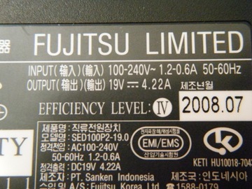 Zasilacz Fujitsu 19V   4.22A