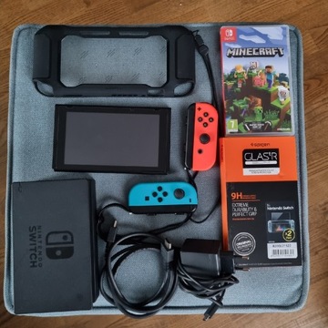 konsola NINTENDO Switch + gra, kompletna !!!!!!!