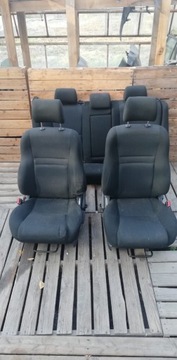Fotele kanapa Toyota Avensis Kombi