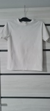 T-shirt biały 128