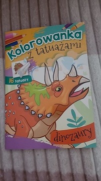 Kolorowanka z tatuażami. Dinozaury Praca zbiorowa