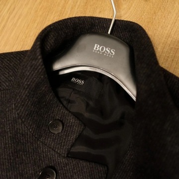 Płaszcz Hugo Boss - rozmiar 52