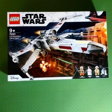 LEGO STAR WARS 75301 Luke Skywalker's X-Wing Fight