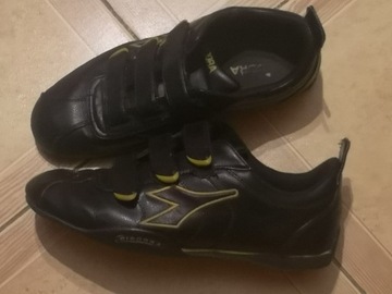 Buty sportowe Diadora na rzepy