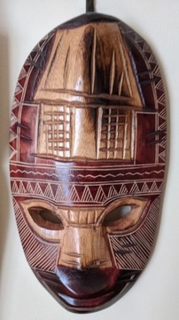 Tradycyjna maska plemienna z Fidżi (oryginał)