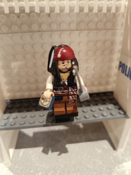 LEGO Piraci z Karaibów Jack Sparrow szabla kompas