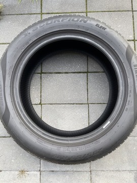 Opony Pirelli Scorpion 235/55r19 (2szt) - komplet