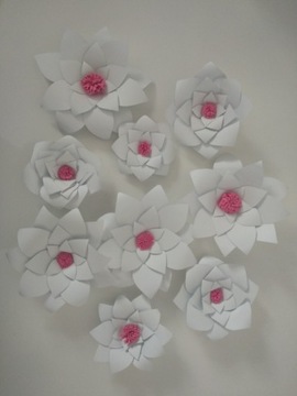 Kwiaty papierowe - zestaw 9 szt.