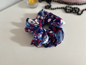 Gumka do włosów typu scrunchie