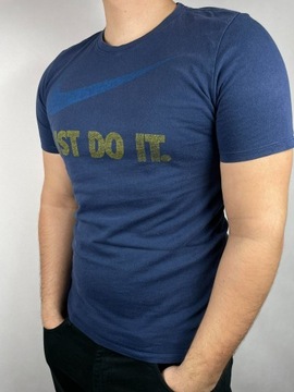 T-shirt Nike - Kolor: Granatowy (Rozmiar M)