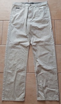 Spodnie jeans trekkingowe Hugo Boss W35 L34.