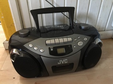 Radiomagnetofon z odtwarzaczem cv JVC