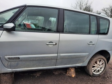 Sprzedam na części Renault Espace 4 2.2 dci 