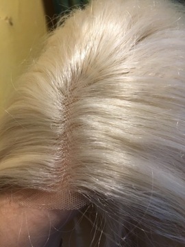 Peruka blond