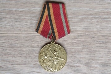 Medal 30 lecia zwycięstwa w II Wojnie Światowej