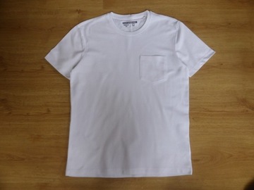 C&A T-shirt biały z kieszonką - NOWY - 176 M