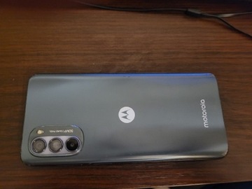 Motorola g62 , rozbity wyświetlacz na części !