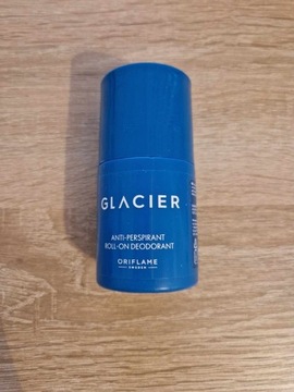 Oriflame, antyperspiracyjny dezodorant w kulce Glacier