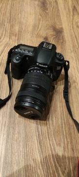 Aparat fotograficzny lustrzanka Canon EOS 60D