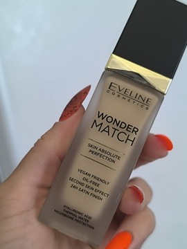 Eveline cosmetics Wonder Match 30 cool beige 