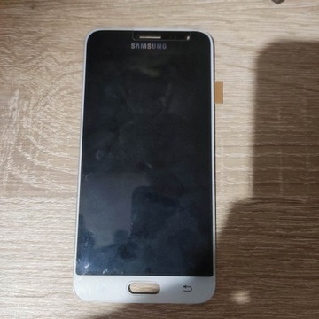 Uszkodzony ekran Samsung J320F