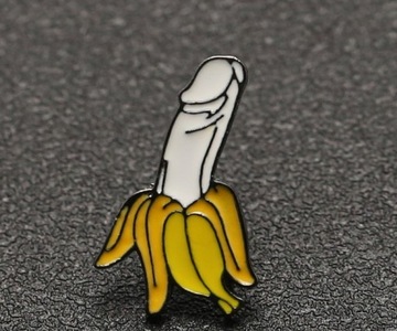 Przypinka pin banan 18+