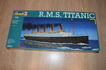 R.M.S.TITANIC...