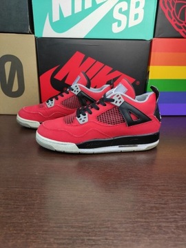 Buty Nike Air Jordan 4 Retro Toro Bravo 38.5 EU 24