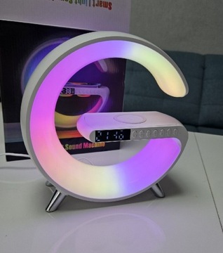 Inteligentna lampa LED RGB z ładowarka, QI głośnik