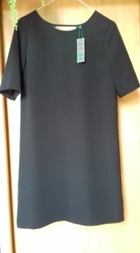 "Mała czarna" XS sukienka wizytowa STILE BENETTON