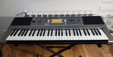 Keyboard YAMAHA PSR E353