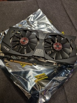 Karta graficzna asus GTX970 strix