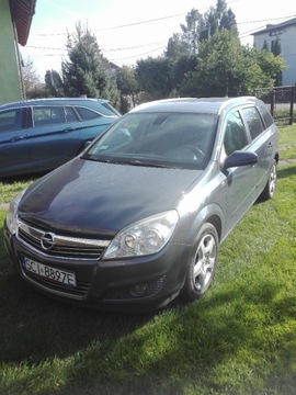 Opel Astra h 1,6 benzyna